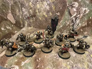 Warhammer kit bash Chaos Warriors