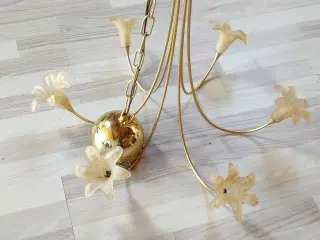 flot loftslampe. messingfarvet