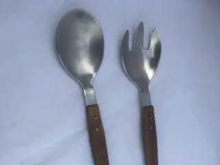 Salatbestik teaktræskaft