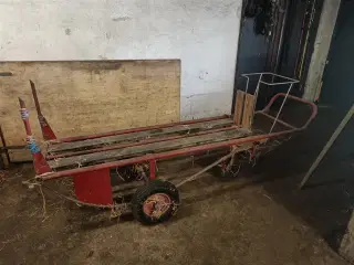 - - - Sækkevogn til minibig   SÆLGES MOMSFRI.