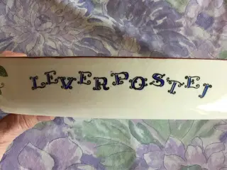 Aksini leverpostej fad
