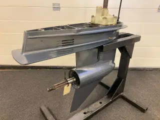 Yamaha F100