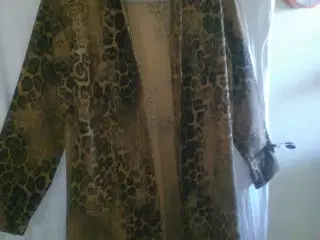Frakke-Lang dame blazer,med animalprint str.38/40-