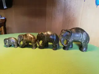Johgus elefanter nr. 0, 2, 3 og 4 