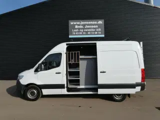 Mercedes-Benz Sprinter 316 2,1 CDI A2 H2 RWD 163HK Van 6g