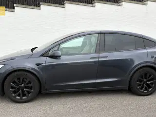 Tesla Model X  Long Range AWD