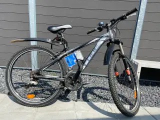 MTB. Cube. 26" hjul, 37cm. stel, 24 gear