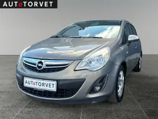 Opel Corsa 1,2 16V Cosmo