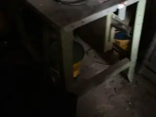Rundsav på bord