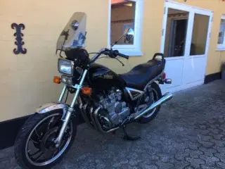 Yamaha XJ 750 Maxim