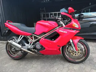 Ducati st4 