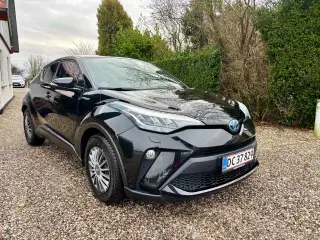 Toyota C-HR 1,8 Hybrid C-LUB Smart Multidrive S 122HK 5d Aut.