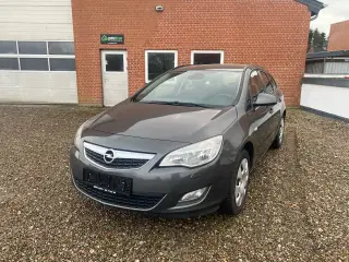 Opel Astra Sports Tourer 1,7 CDTI DPF Sport 125HK Stc 6g