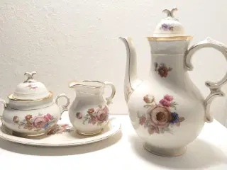 Rosenborg" kaffesæt (kande, fløde og sukker)