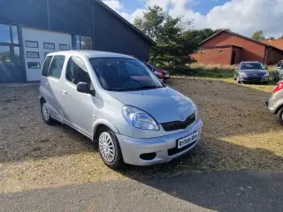 Toyota Yaris Verso 1,3 Terra Van