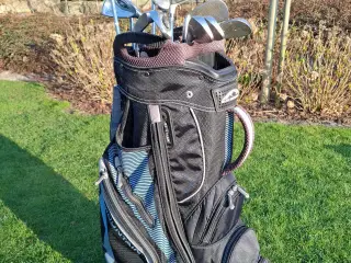 Golfgrej-dame, letvægtstrolley og bag