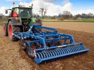 Rolmako U-436 F 3,0 m.