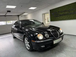 Jaguar S-type 4,2 V8 DELUXE 298HK Aut.