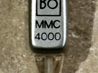 MMC4000 Pickup-Ombytning.
