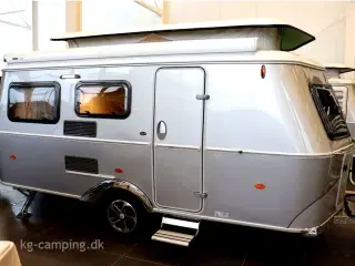 2023 - Eriba Touring 530 Urban   NYHED - Populær rejsevogn - Urban Edition.