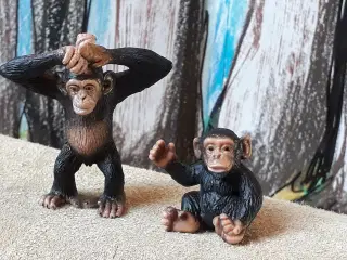 Solgt / 2 Schleich Chimpanser