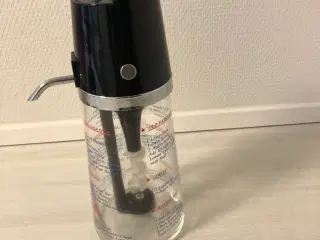 Drinks mixer med pumpe