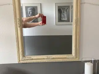 Spejl og væglamper