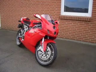 Ducati 749