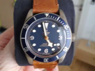 Tudor armbåndsur 