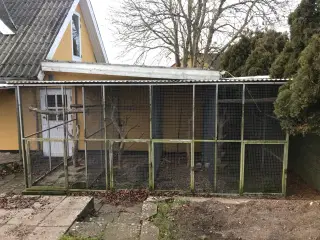Alu Voliere.