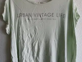 Bluse i str M / L