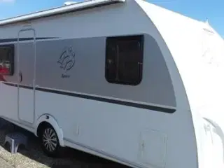 Knaus SPORT 450 FU