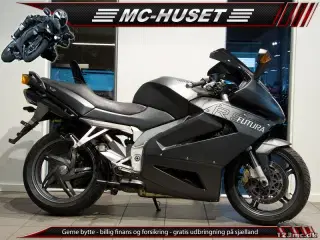 Aprilia RST 1000 Futura