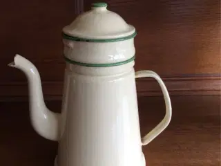 Madam creme emalje