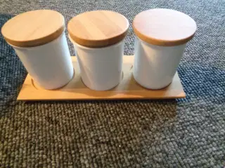 Krydderi krukker 
