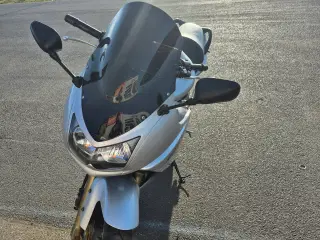 Kawasaki er6f 