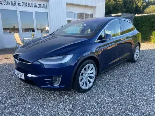 Tesla Model X  75D