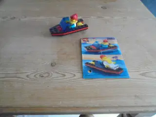 LEGO 2882 Classic Town: Harbor: 2882 Speedboat  
