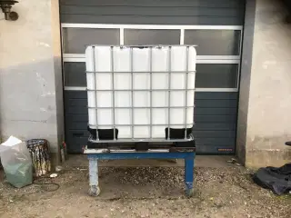 Vogn til 1000litters palletank