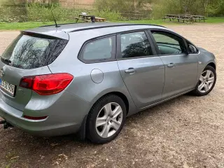 Opel Astra 1,7 cdti Sports Tourer