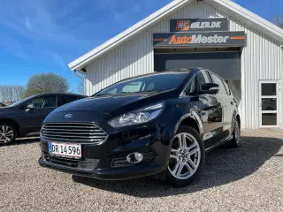 7 personer Ford S-max udlejes fra 449,- pr. Døgn