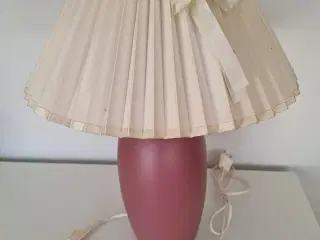 Bordlampe Lene Bjerre. Højde 49 cm. 