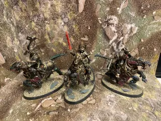 Warhammer Varanguards
