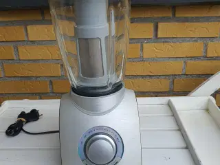 Philips blender - med sugekopper til bord