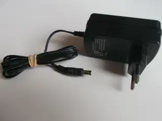 Adition lader - strømforsyning 12V= 2.0A