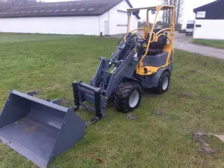 Kubota motor, italiensk hydraulik, løft ca 900kg
