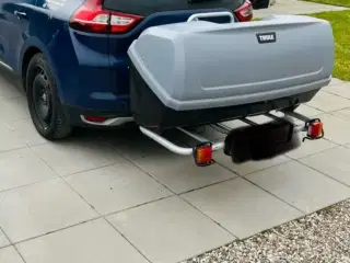 UDLEJES - Bagageboks anhængertræk 420L Thule 
