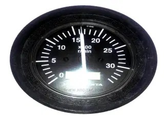 Reparation af Volvo Penta Marine instrument, omdrejningstæller og timetæller