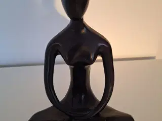 Kvindefigur, enkel og flot.