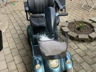 El Scooter el-ton
